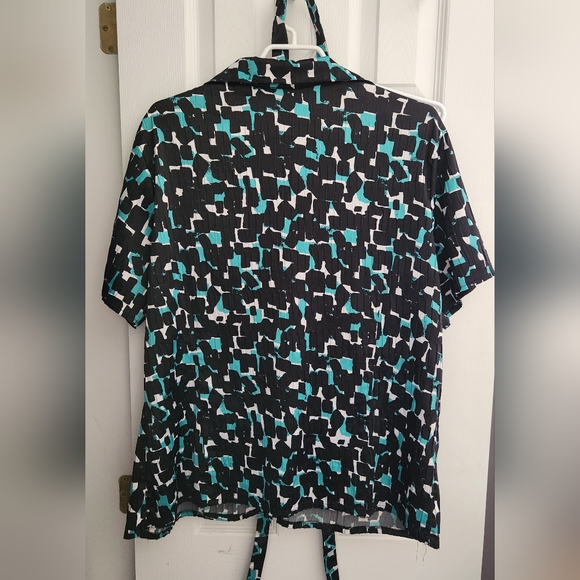 (18w) Jessica Short sleeve blouse with matching tie - Picture 4 of 5